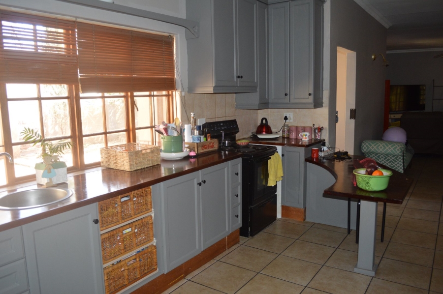 5 Bedroom Property for Sale in Irene Park North West